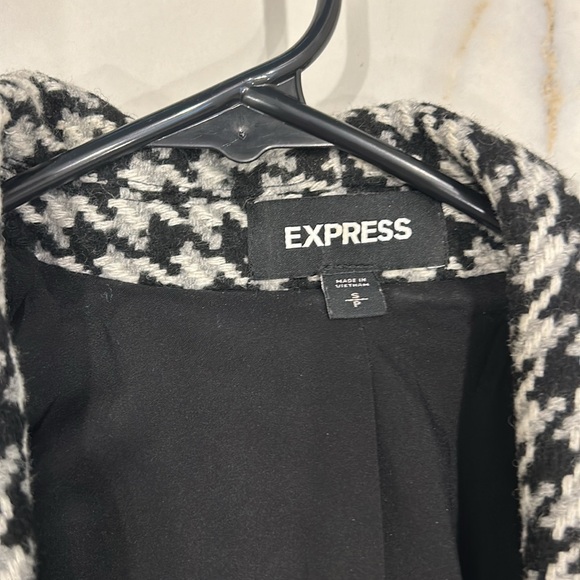 Great condition size small express black and white Houndstooth blazer - Picture 4 of 6